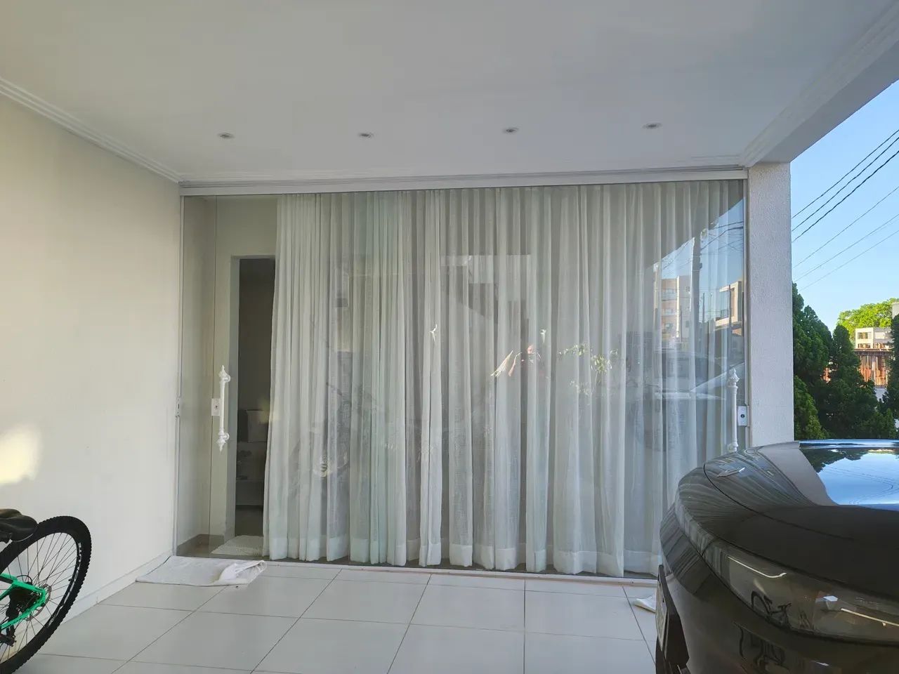 Casa com 4 suites, semi mobiliada, Cond.Geisel Privê. - Foto 3