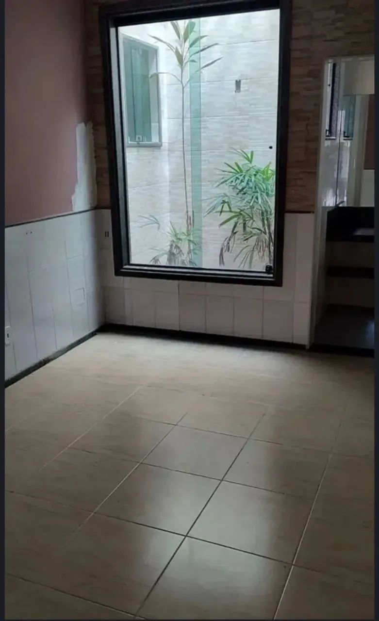 CASA AMPLA NO BAIRRO AEROPORTO. - Foto 5