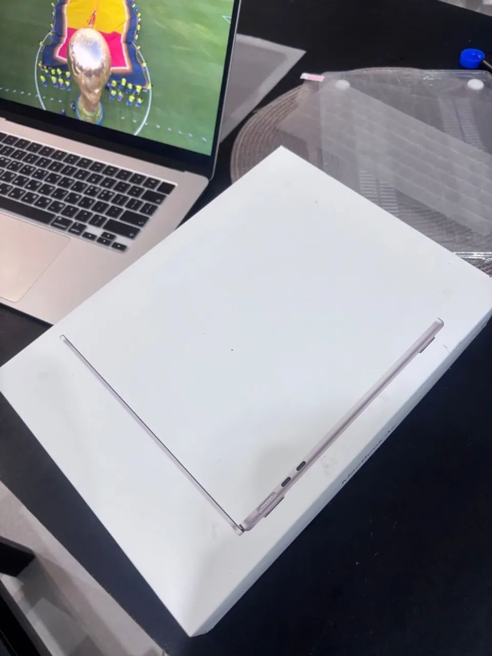 MacBook Air M5 13" Starlight - 16GB RAM / 512GB SSD