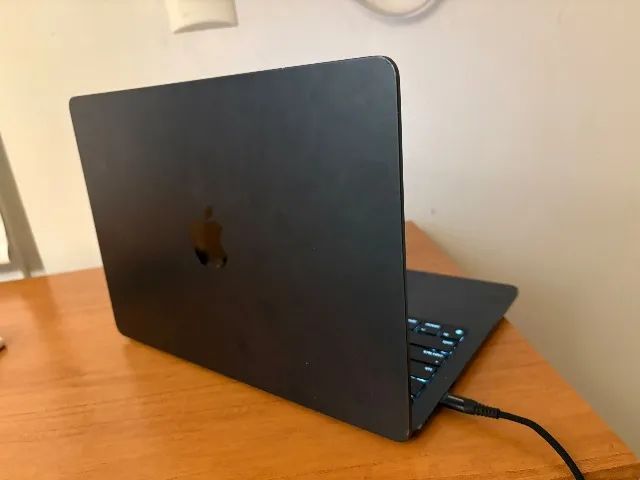 MacBook Air M2 2022