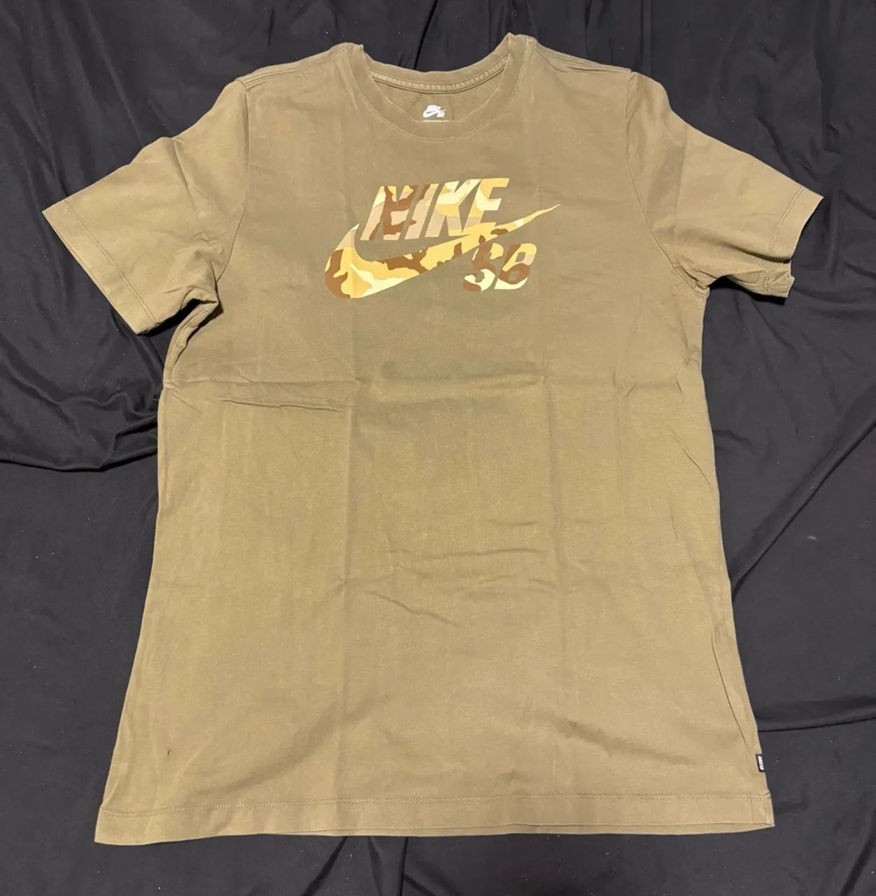 Camiseta Nike G