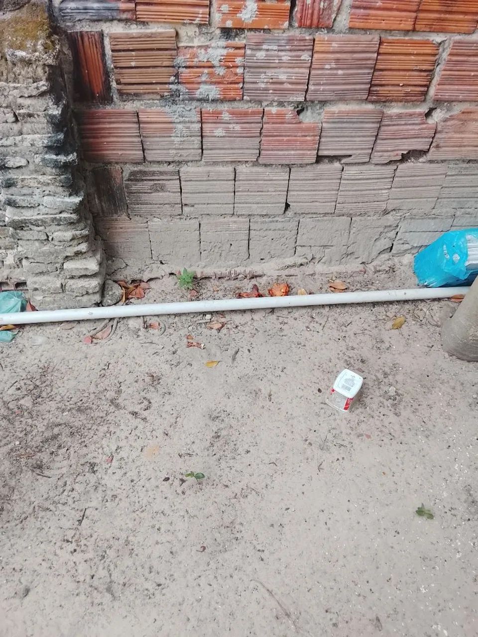 Preciso de pedreiros para trabalhar na metragem de reboco