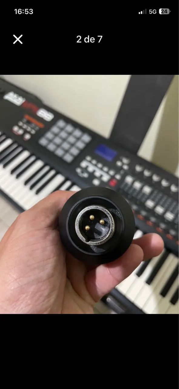 Vendo microfone Scarlett studio MK2 muito novo  - Foto 3
