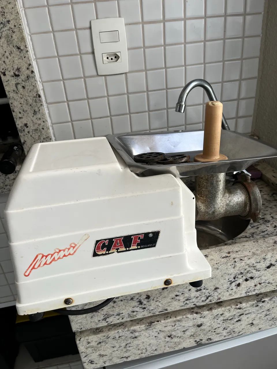 Moedor de carne elétrico CAF  - Foto 3