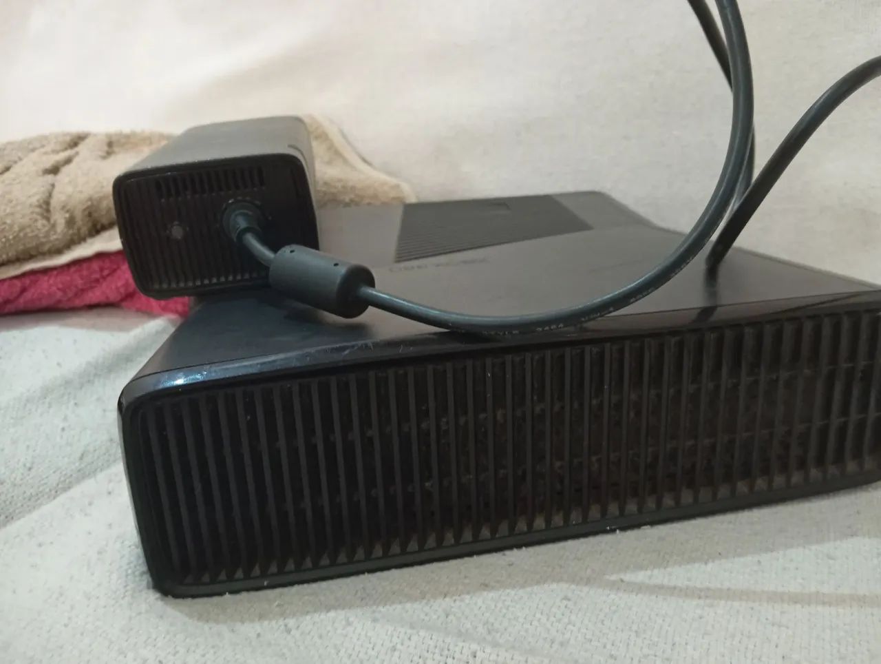 Xbox 360 usado,com fonte e controle - Foto 2