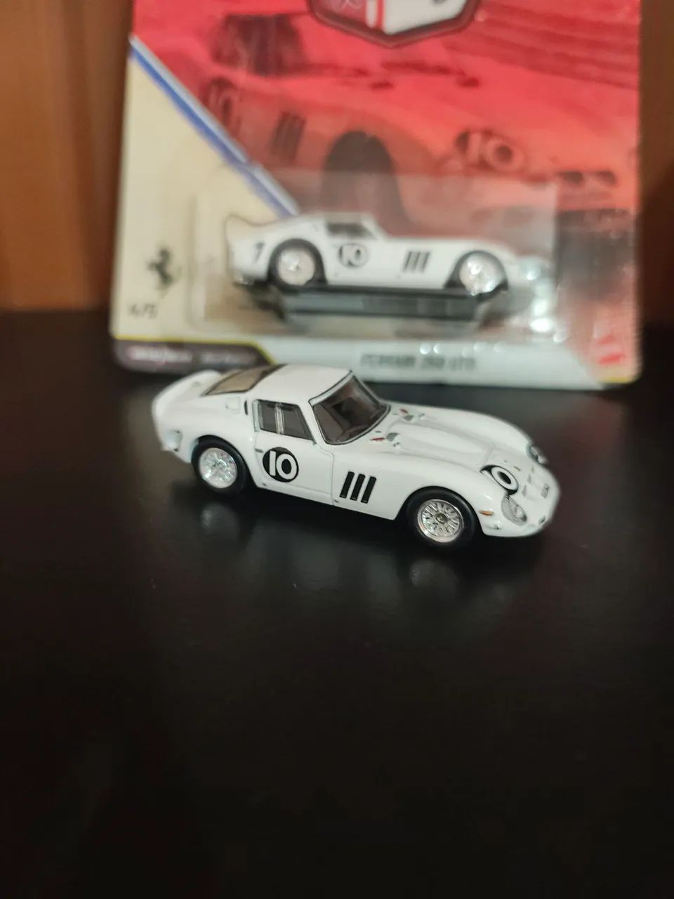 Ferrari 250 GTO Branca - Foto 3