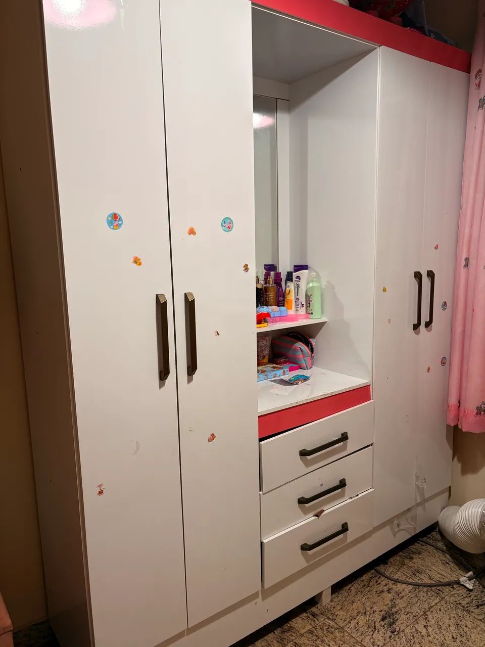Armário solteiro infantil rosa 