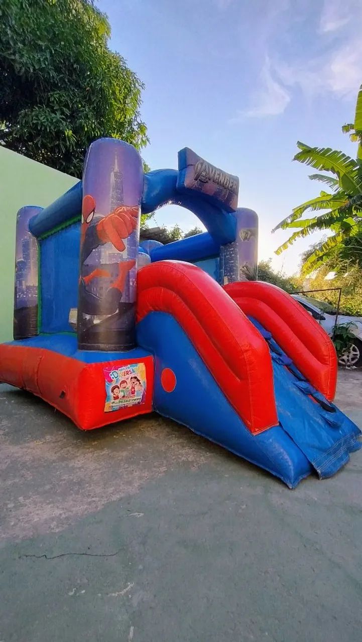 Castelinho Vingadores 