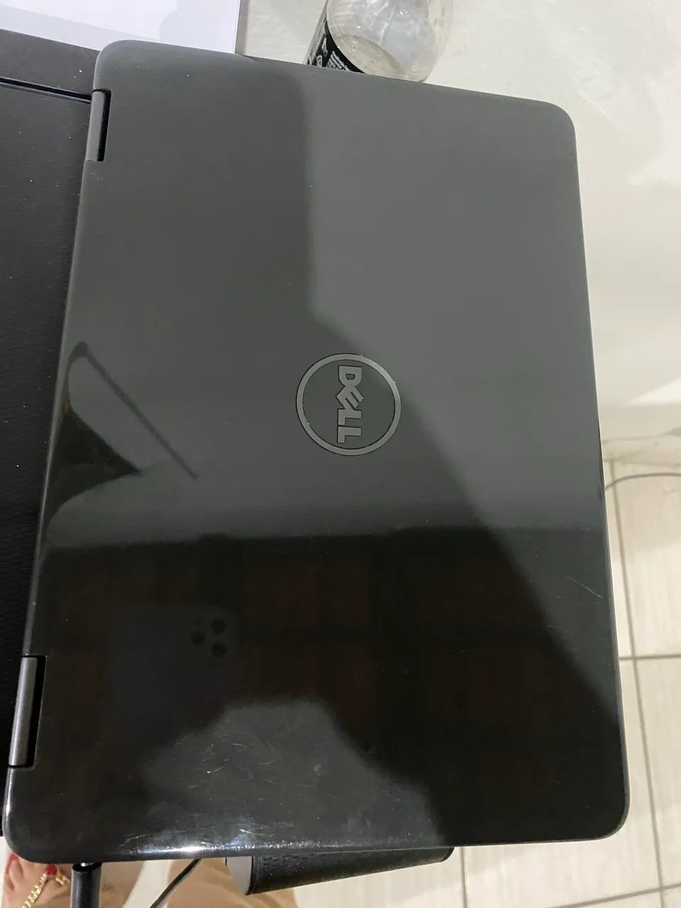 Vendo netbook Dell inspirion - Foto 2