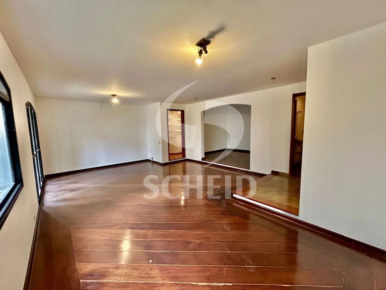 Apartamento Moema 4 quartos 2 suítes 2 vagas - Foto 2