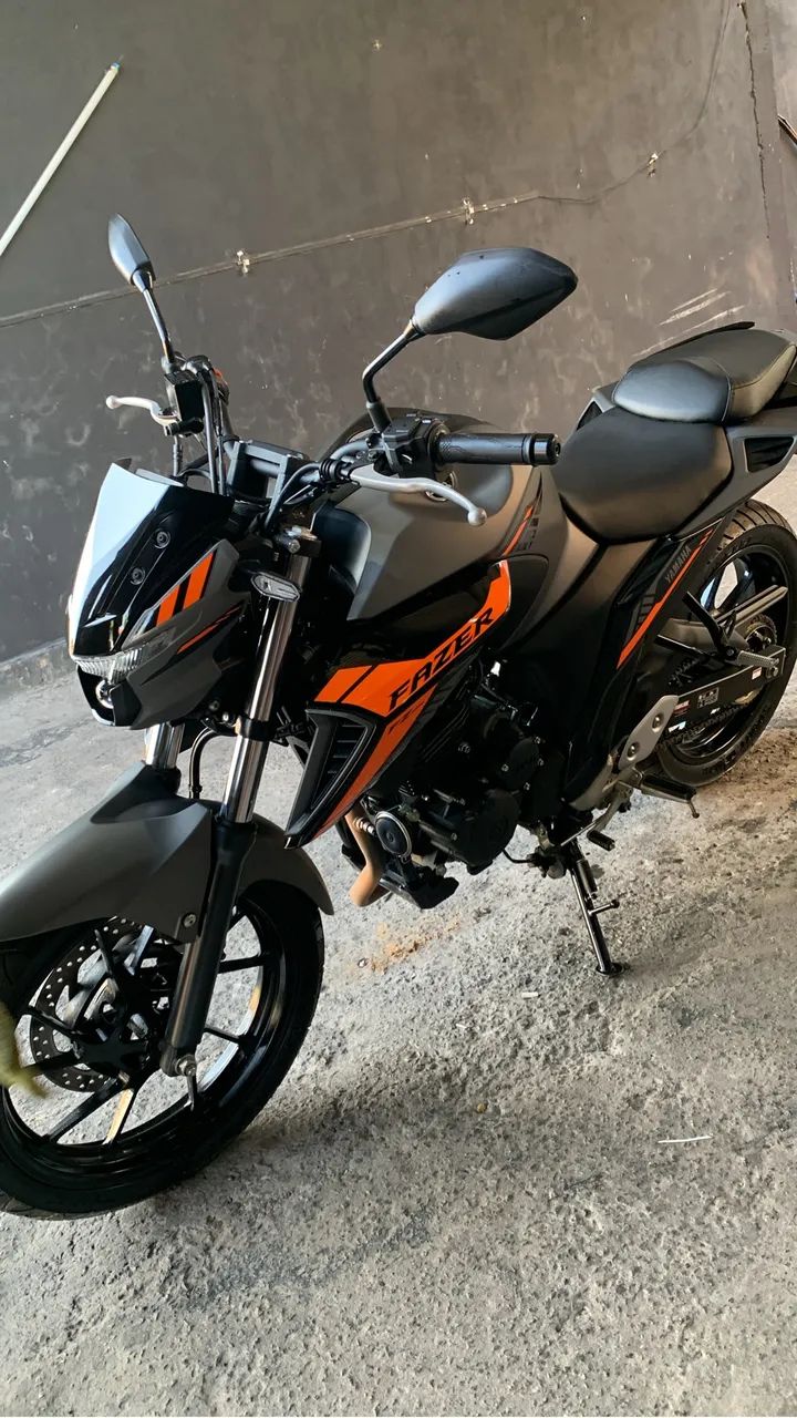 Fazer 250