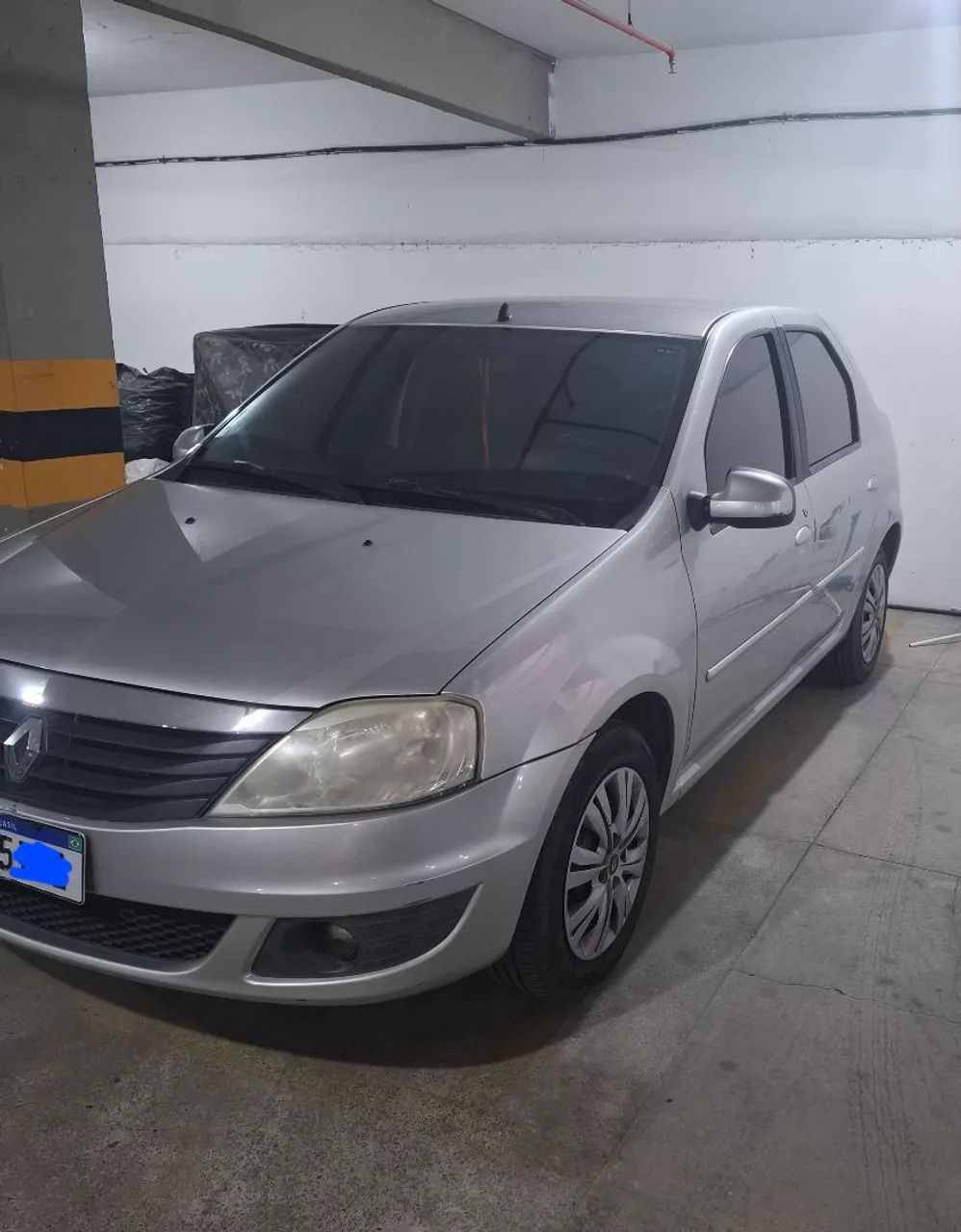 Renault Logan 2013
