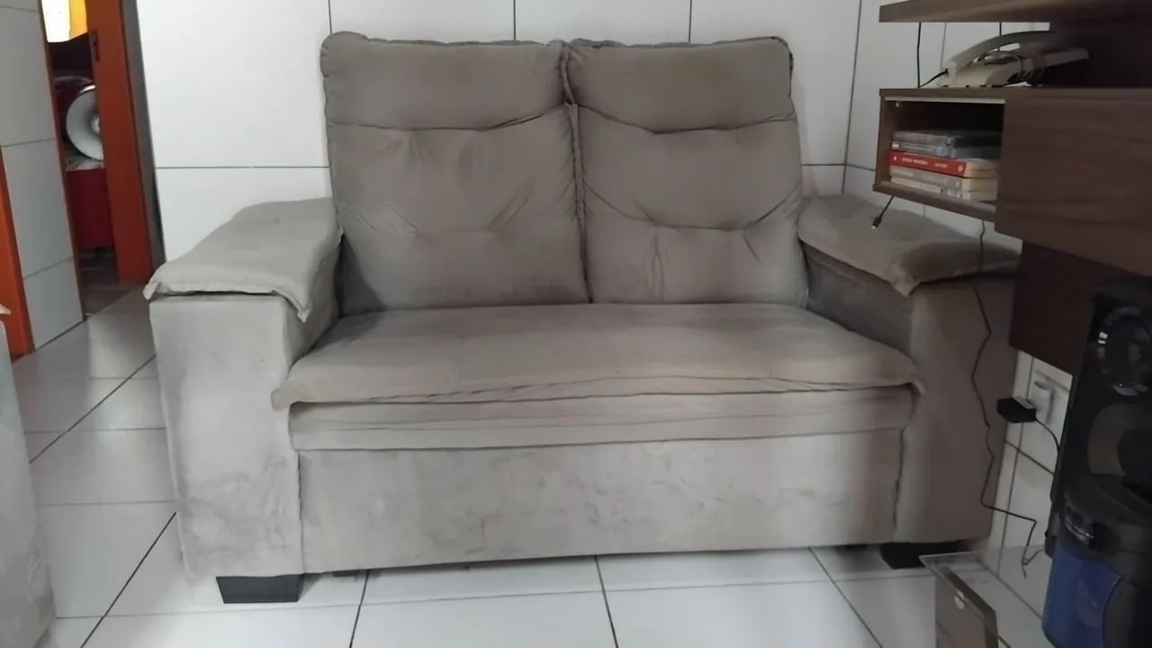 Vendo sofá 3 e 2clugares 