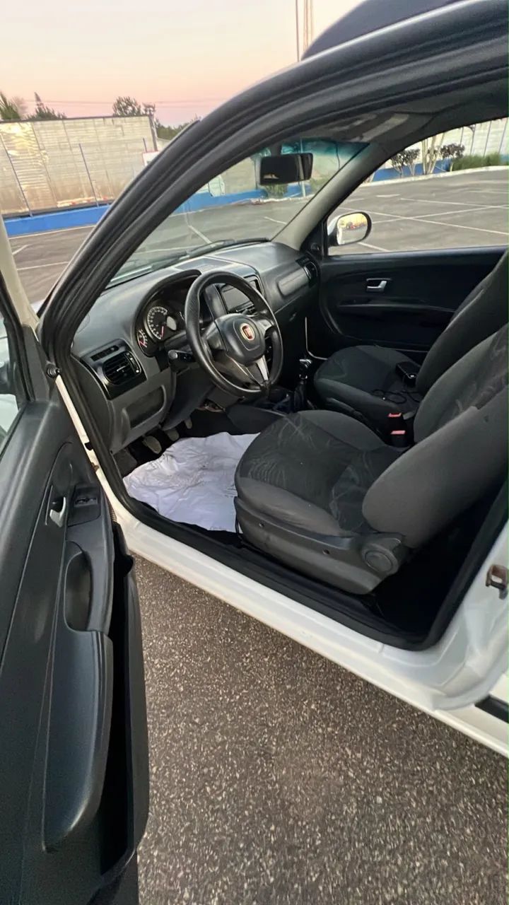 Fiat Strada Working 1.4 MPI Fire Flex 8V CD 2016 - Foto 5