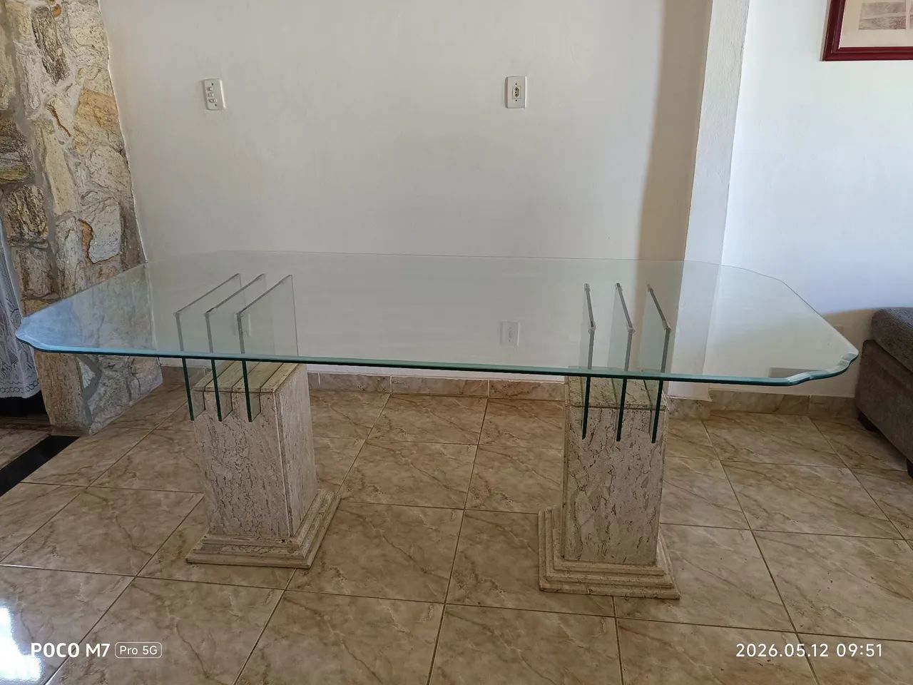 Mesa de granito.