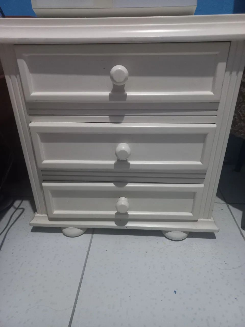 Espelho e Mesa de cabeceira em madeira  - Foto 2