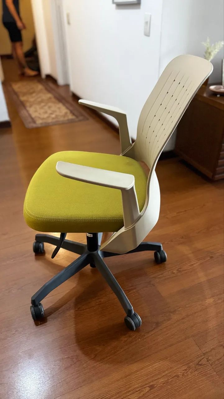 Cadeira Flexform My Chair verde e bege - Foto 2