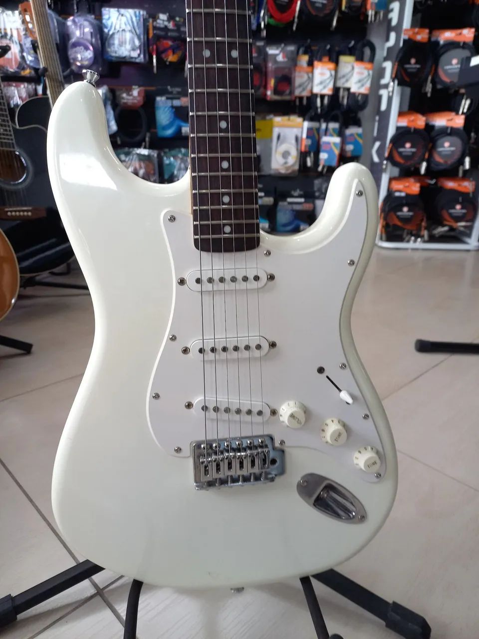 Guitarra fender Squier bullet strat