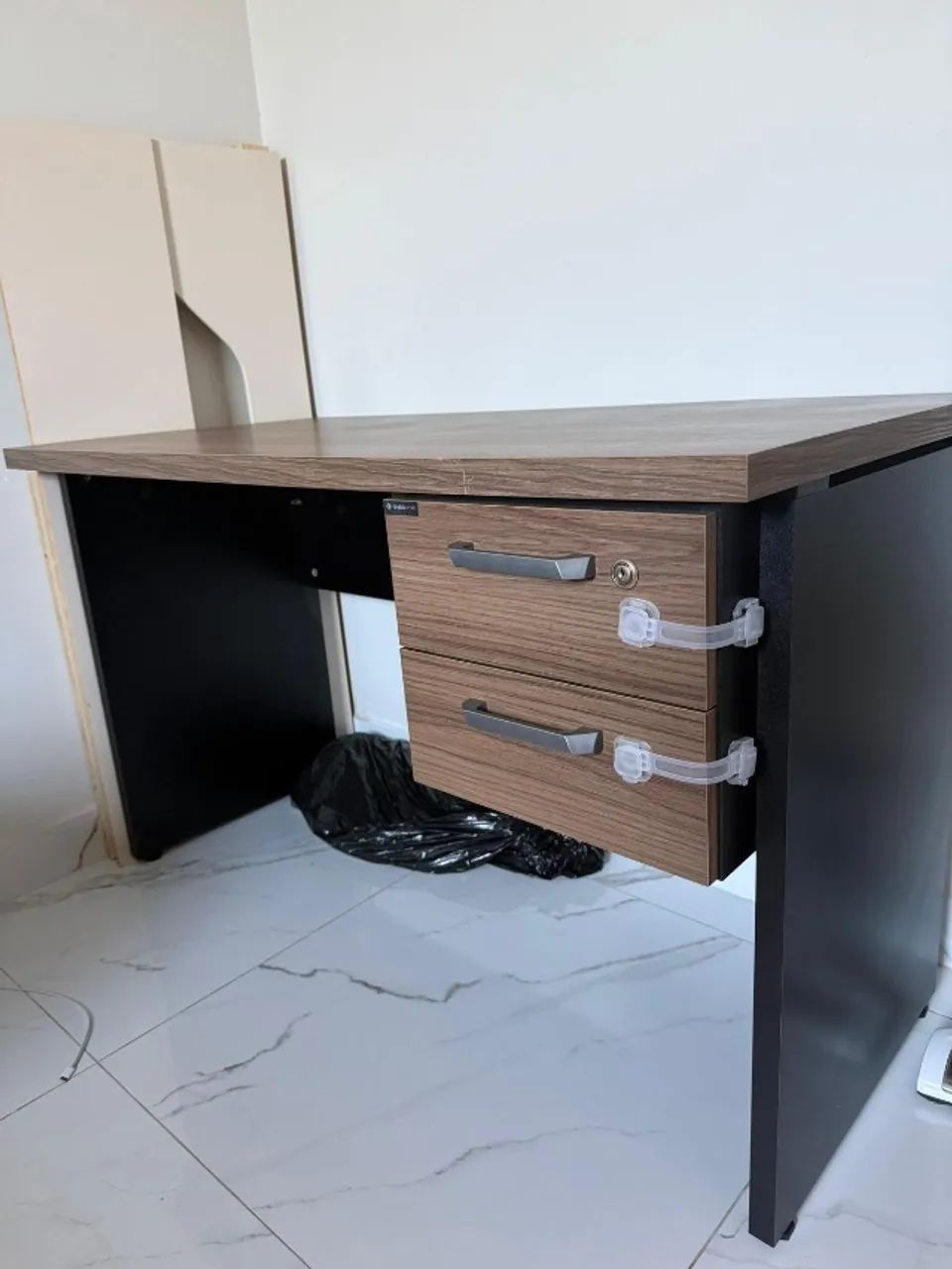 Mesa escritório