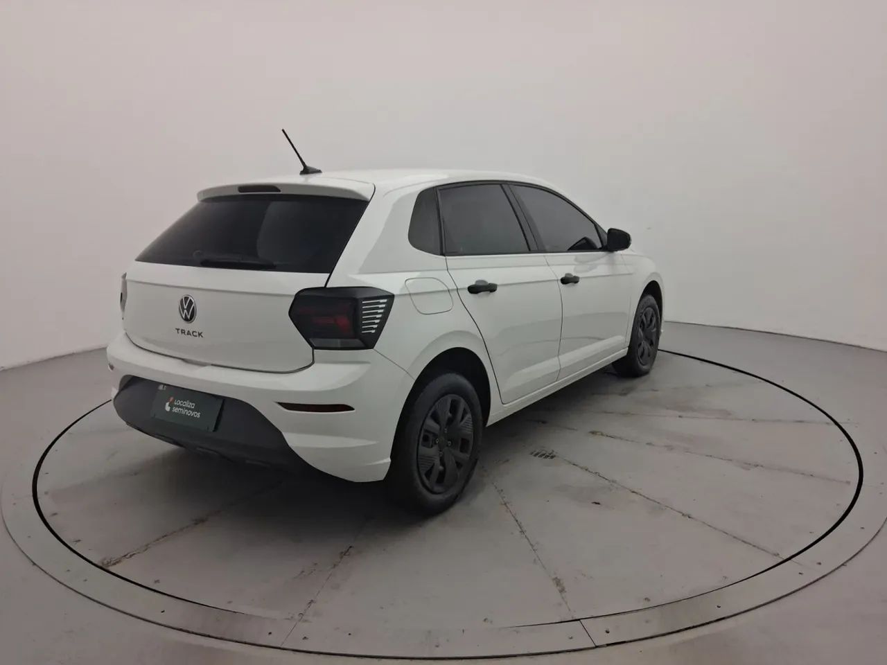 Volkswagen Polo Track 1.0 Flex 12V 5p, foto 5 de 18