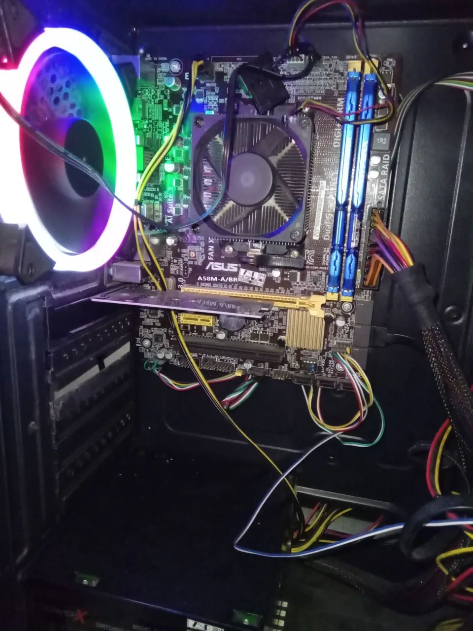 CPU AMD A10 16GB SSD512/128 GB - Foto 4