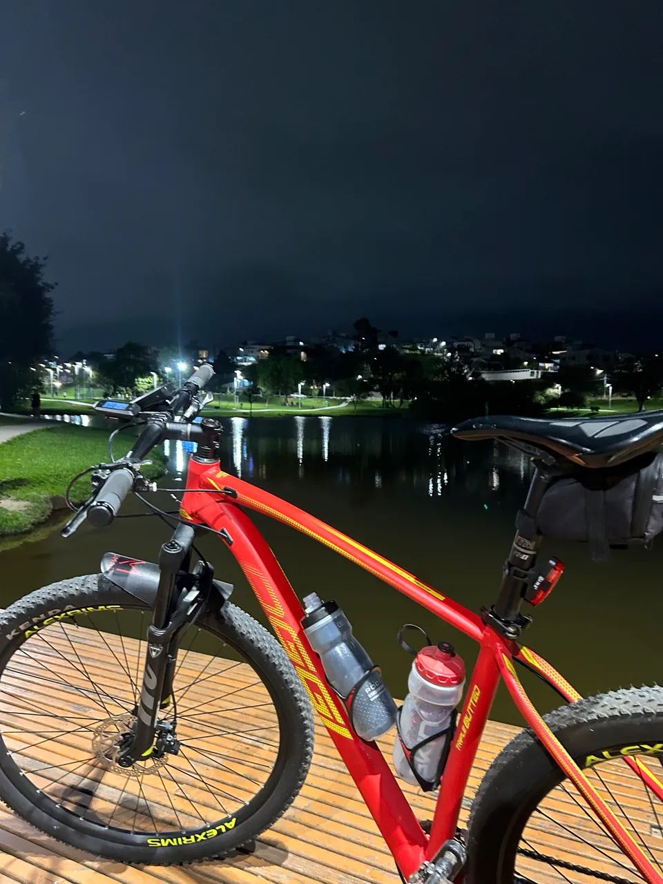 Bicicleta Oggi Big Wheel 7.3