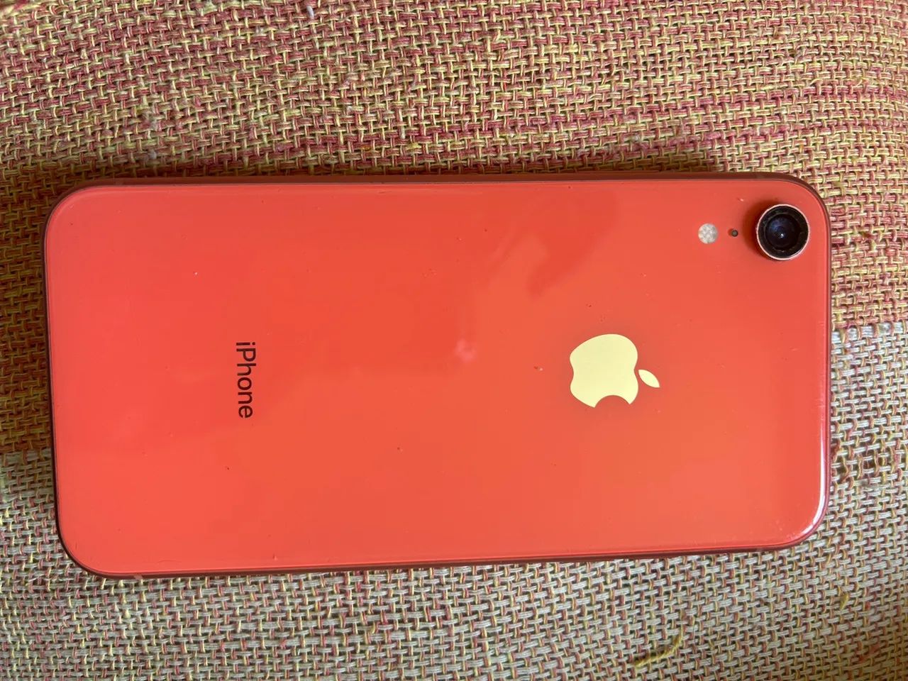 iPhone XR 