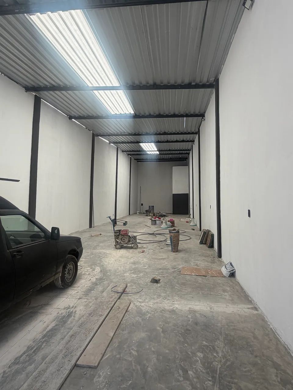 Galpão disponível para locação! Medição 6x33 - Foto 2
