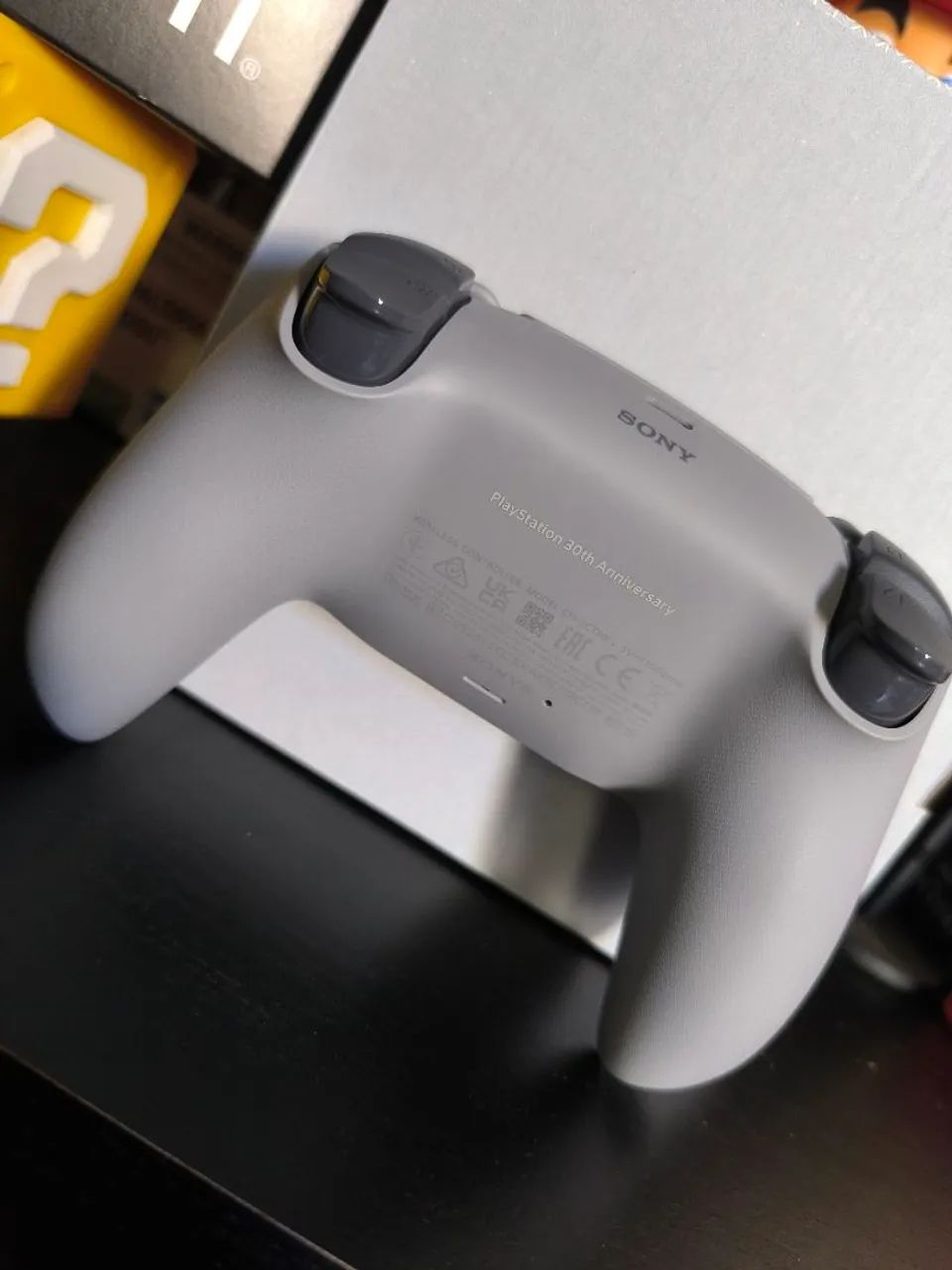 Controle Dual Sense Edição limitada 30 anos - PS5 - Foto 5