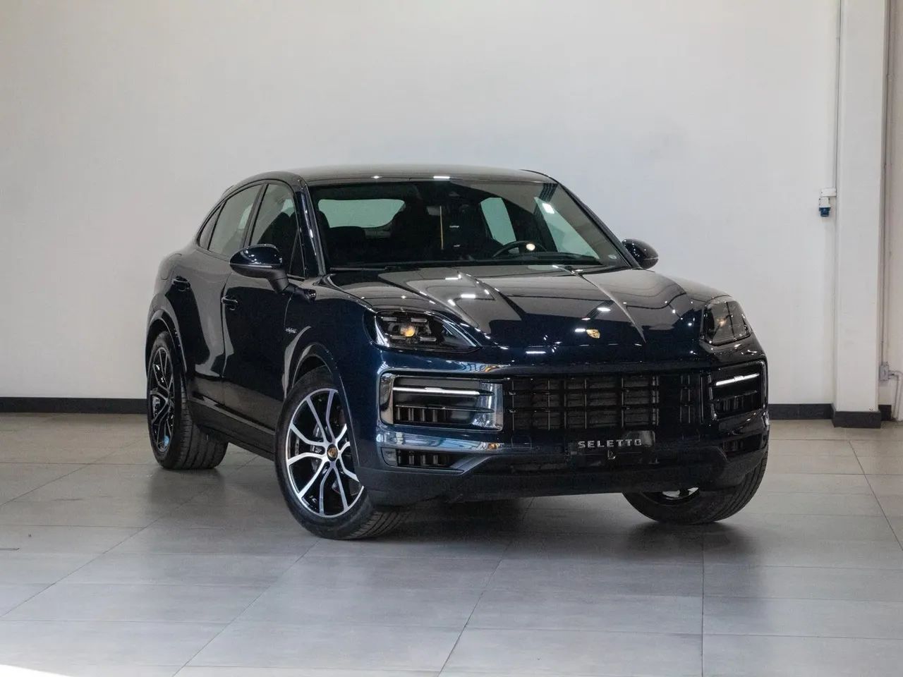 Porsche Cayenne Coupe E-hybrid 3.0 V6 462cv 2024