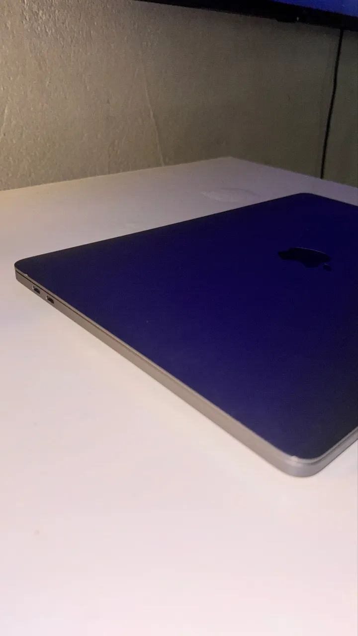 MacBook PRO 2020 - Foto 2