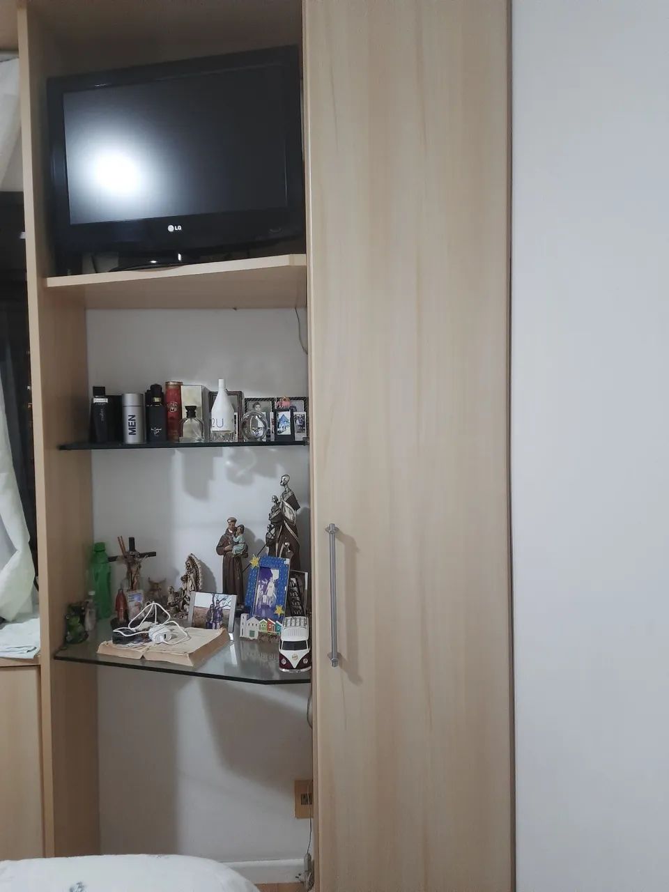 Armários jogo de quarto - Foto 4