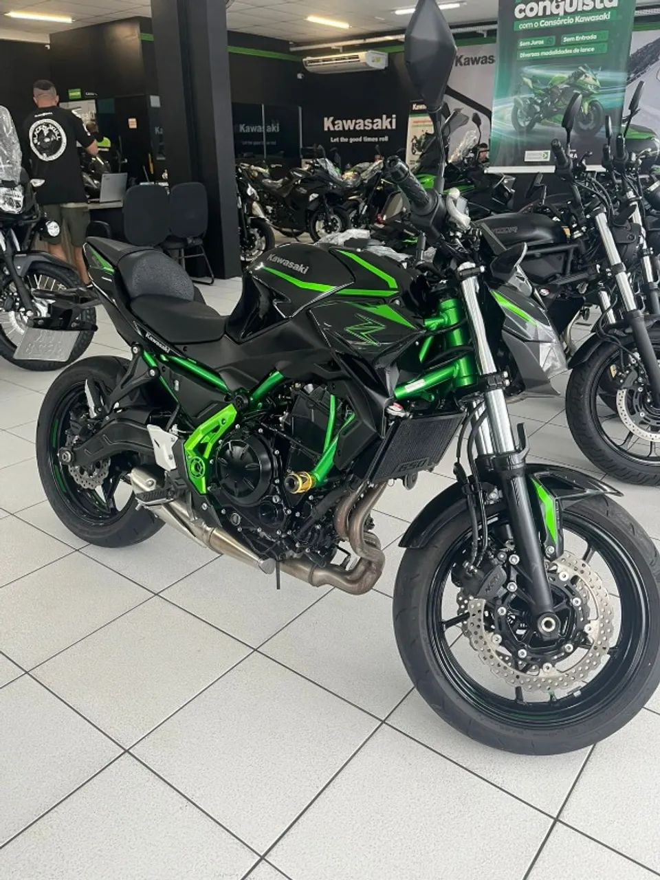 KAWASAKI Z650 2025