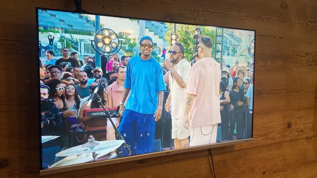 Tv smart 43 toda boa 