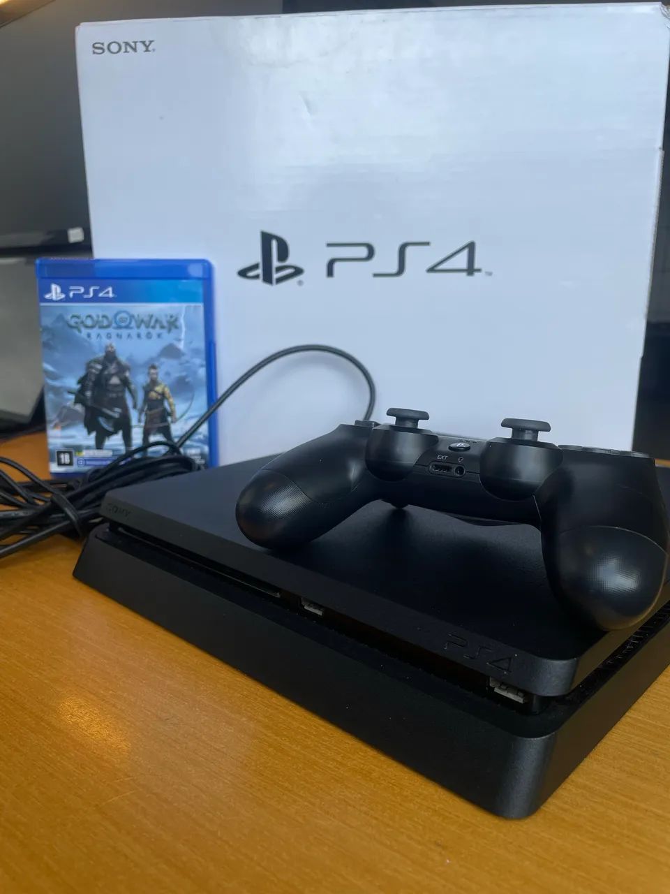 Ps4 com 1 controle e 1 jogo completo - Foto 3