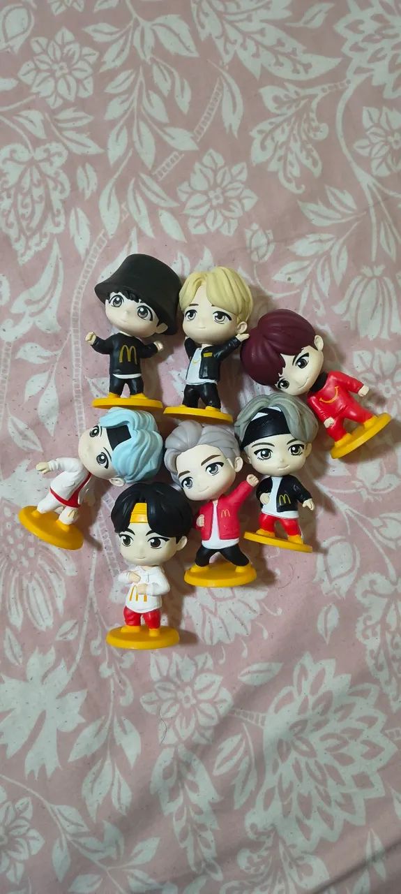 Bts bonequinhos do Mc Donald's - Micdrop