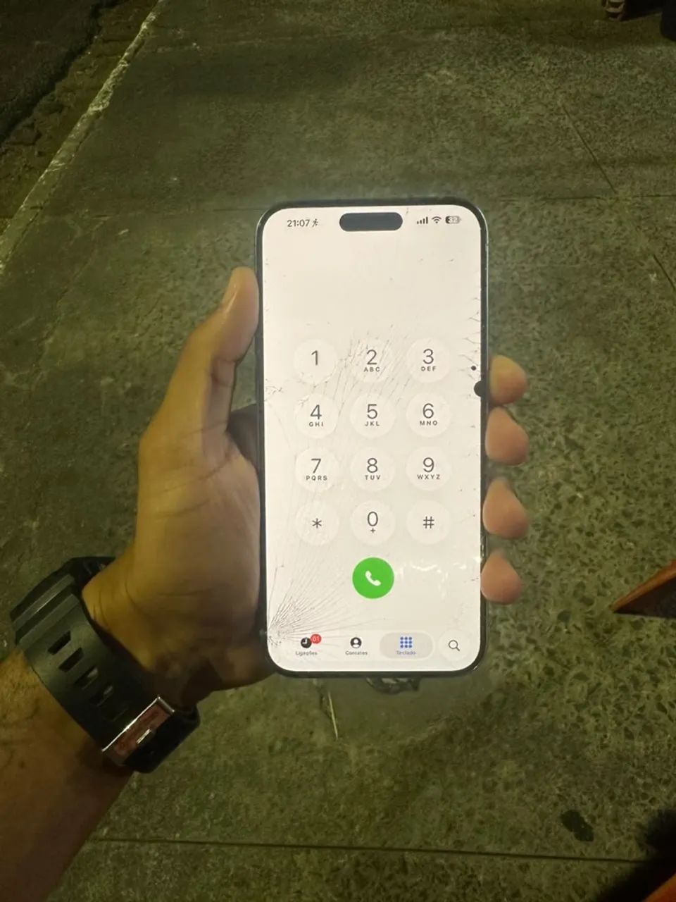 iPhone 15 Pro Max 