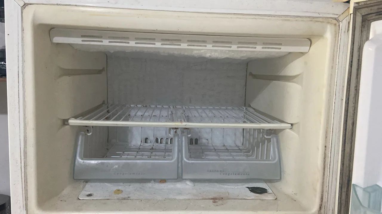 Geladeira Brastemp 300 - Foto 2