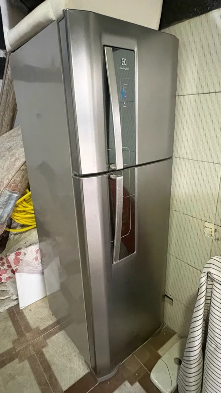 Geladeira Eletrolux 