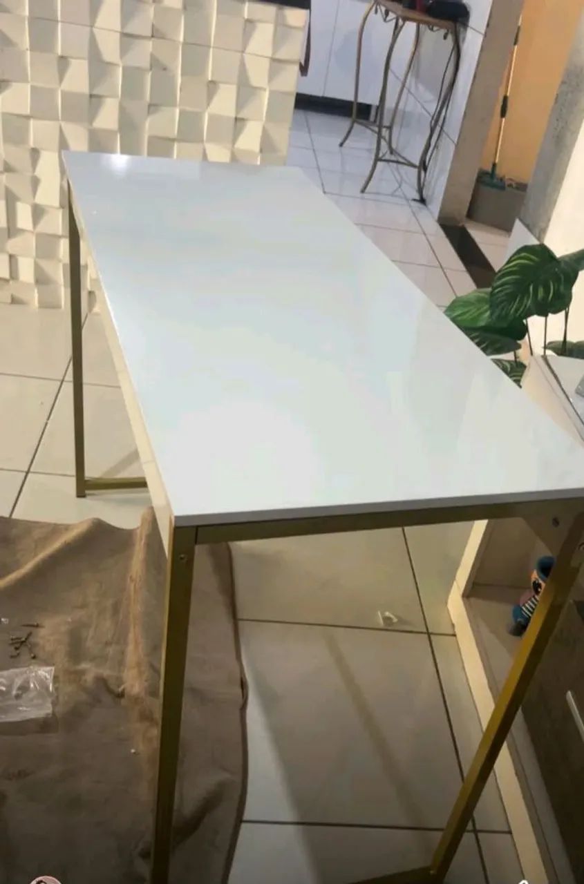 Mesa de estudo - Foto 2