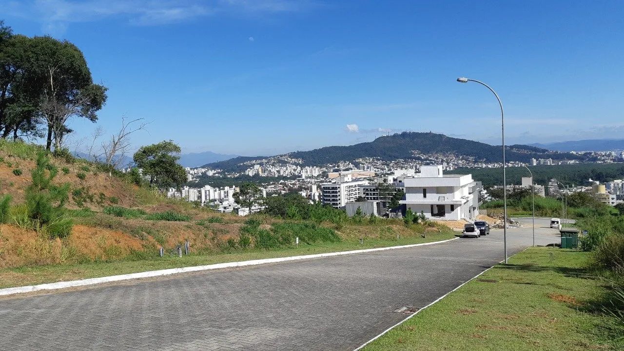 Terreno em loteamento de alto padrão - Foto 2
