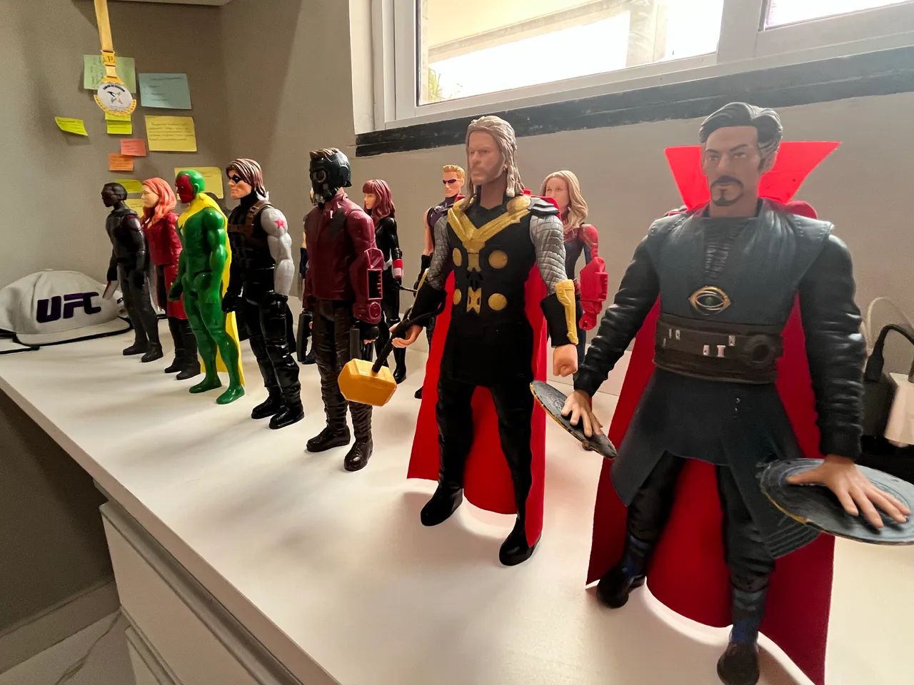 Bonecos vingadores colecionáveis  - Foto 6