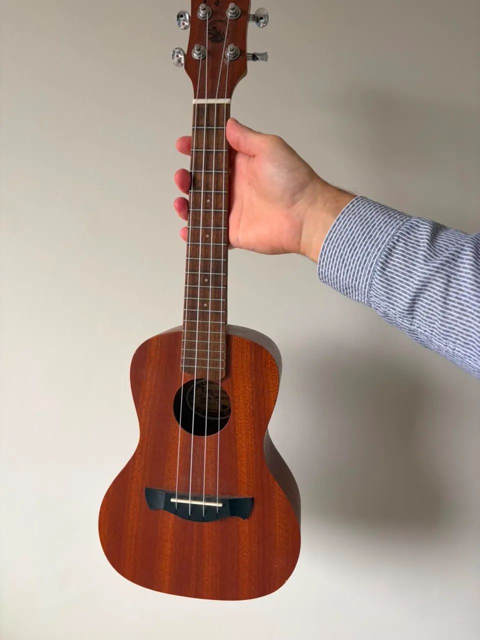 Ukulele Tagima