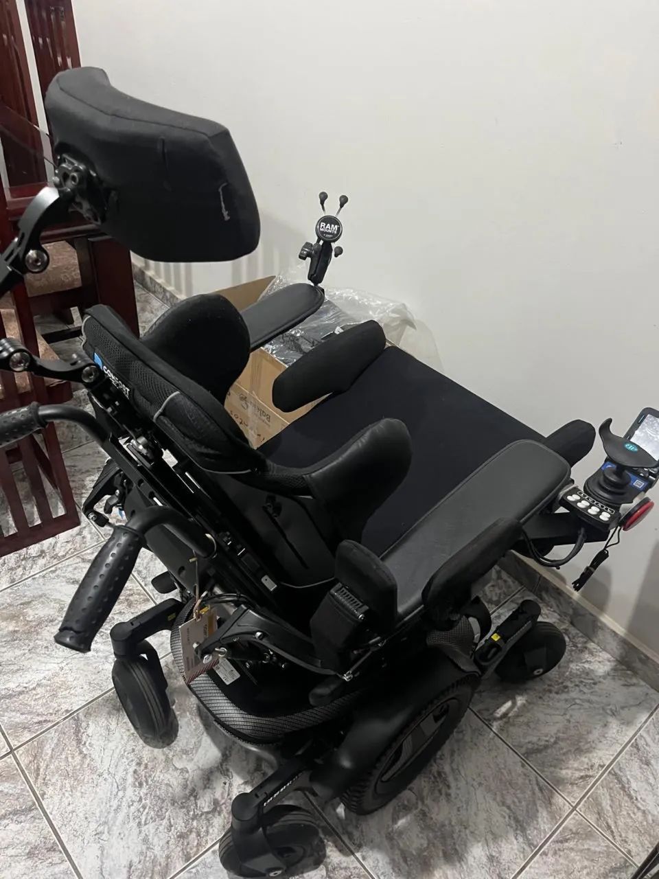 Cadeira de Rodas Elétrica - Foto 2