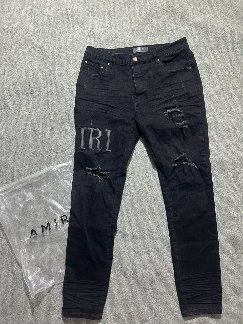 Calça Jeans Amiri Slim Fit