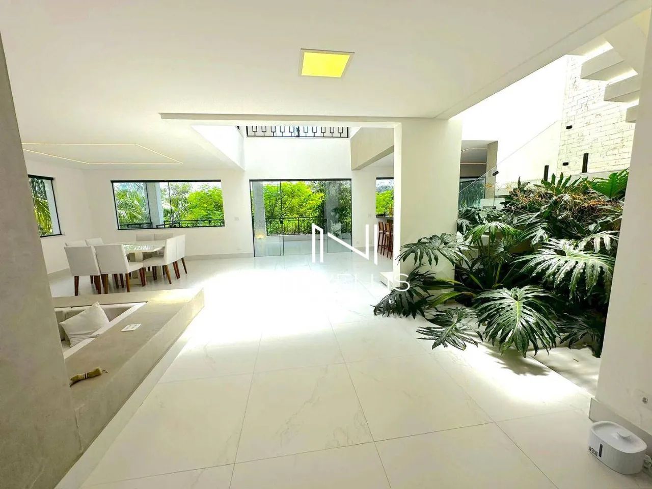 Casa com 4 dormitórios à venda - Tapanhão - Jambeiro/SP