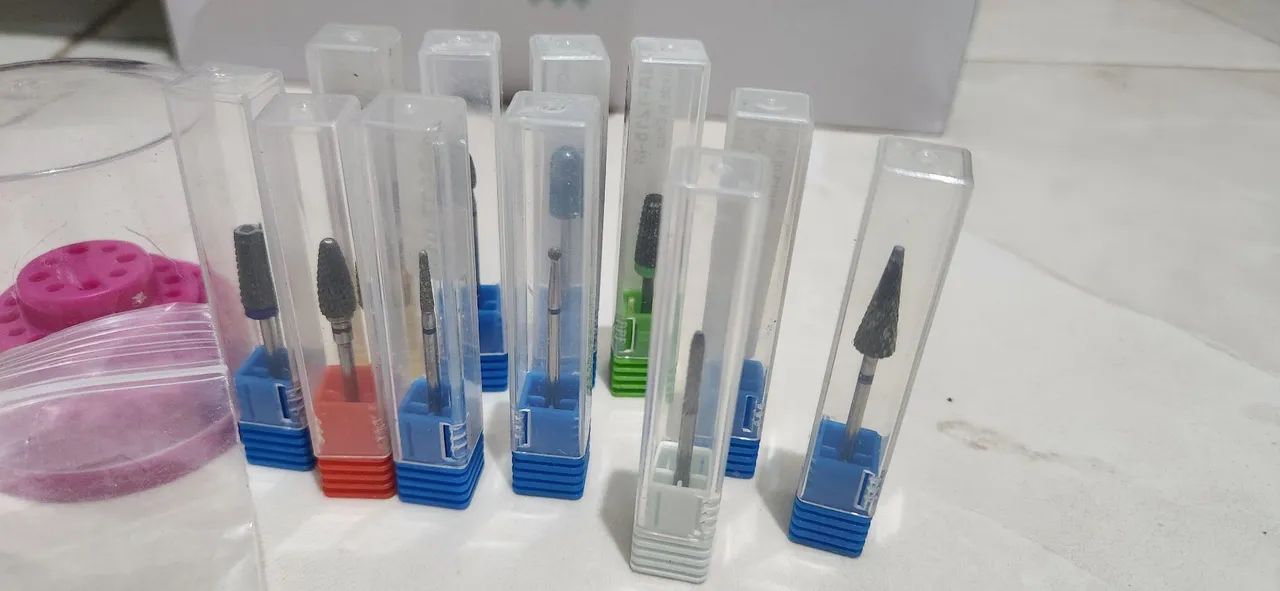 Brocas unha de gel - Foto 4
