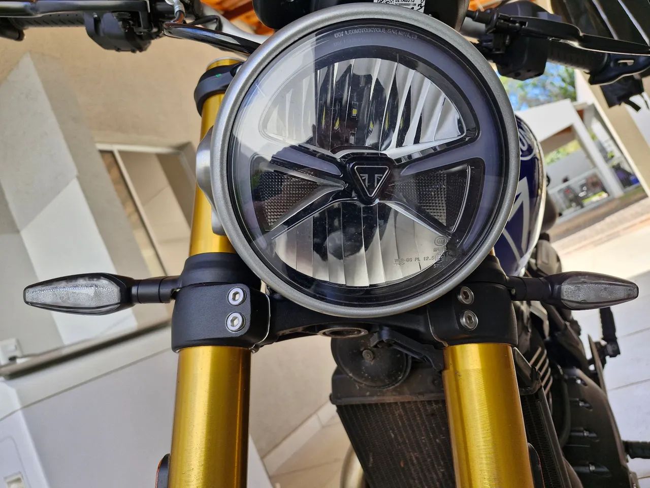 Triumph Speed 400 - Foto 2