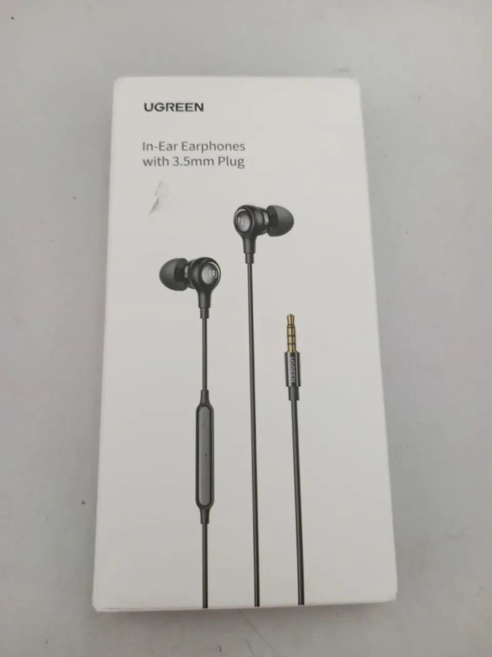 Fone de ouvido com fio UGREEN 