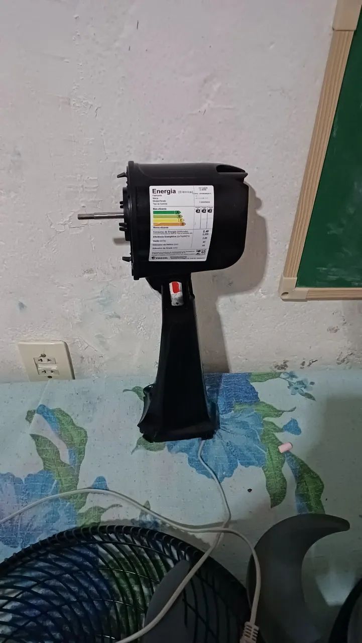 Ventilador de mesa Britânia funcionando perfeitamente  - Foto 4